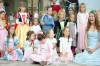 Svatojansky bal_Popelka s detmi_web