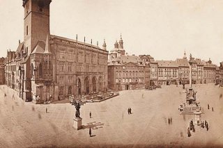 Staroměstská radnice a Staroměstské náměstí