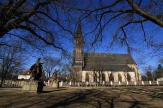 Vyšehrad - kapitulní chrám sv. Petra a Pavla