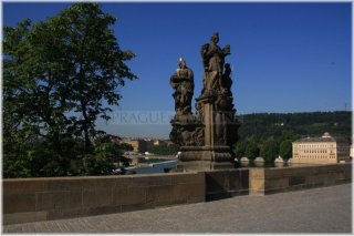 3. Sousoší sv. Barbory, Markéty a Alžběty 