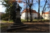Ostrov Kampa - Werichova vila a socha Dobrovského