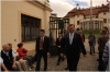 Kramářova vila -premiér odchází ze své pracovny