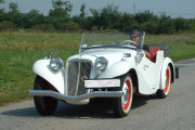 Výstava veteránů AERO na Chvalském zámku